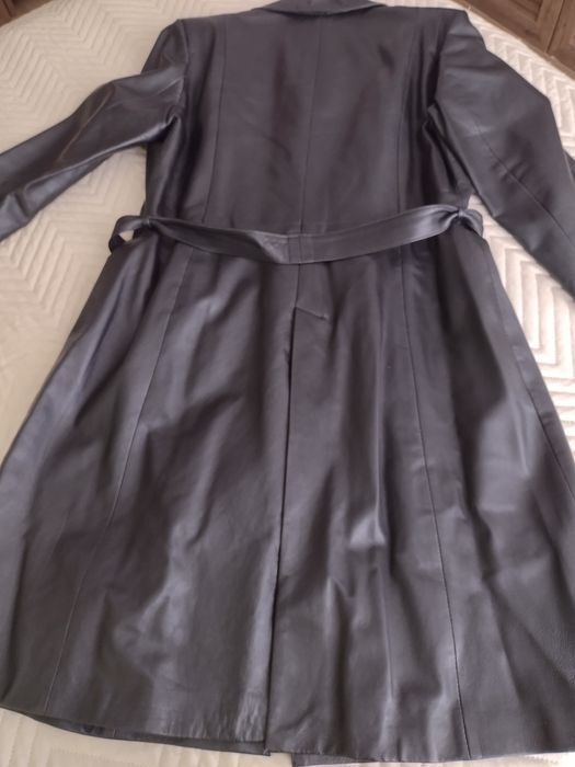 Оригинално от естествена кожа манто(палто) за пролет ,есен.