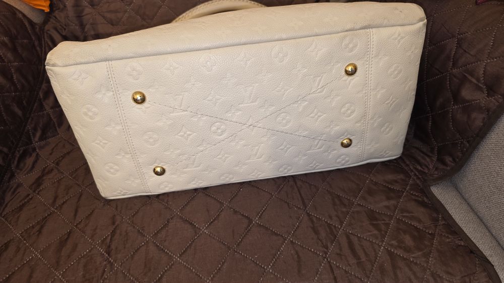 Geantă damă Louis Vuitton 100% originală