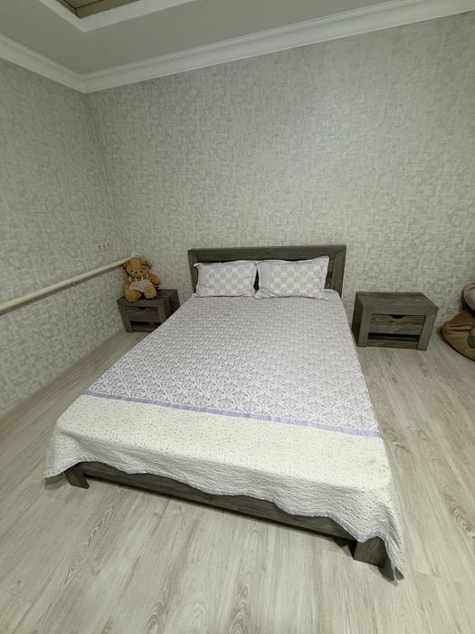 Продам спальный гарнитур в отличном состояние