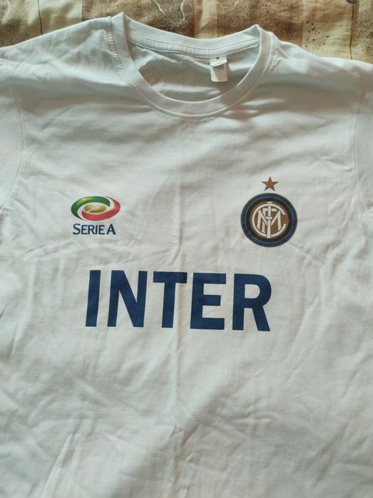Нова футболна тениска на INTER