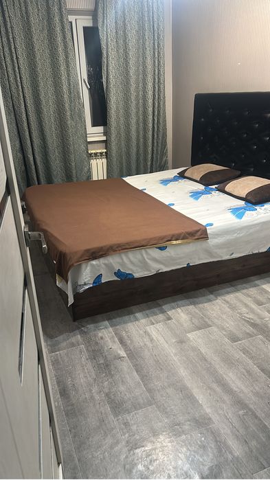 Срочна сдам квартиру 2 ком кв в Шымкент Плазе и Арбат рядом!