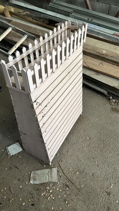 Декоративная  конструкция