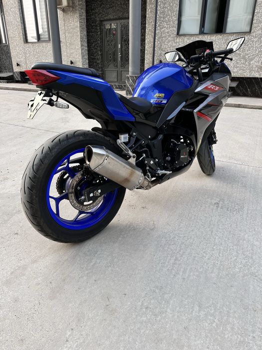 Мотоцикл 400 куб