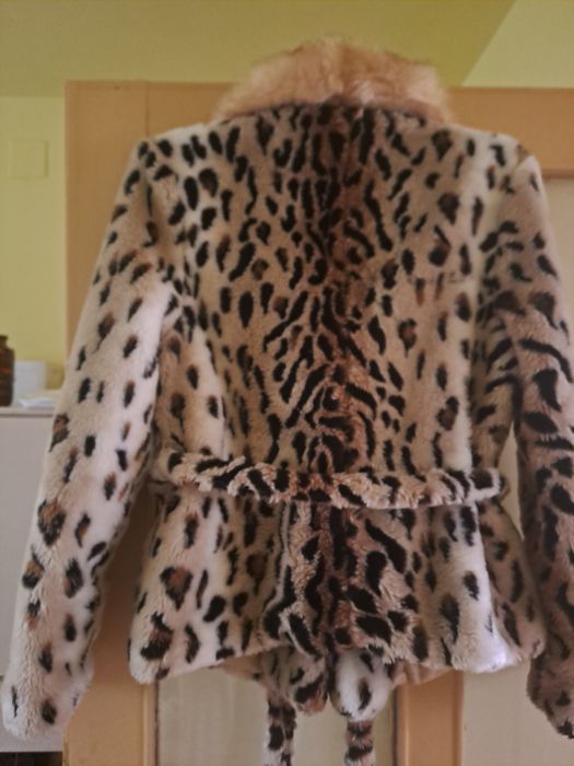 Blana artificiala pentru femei