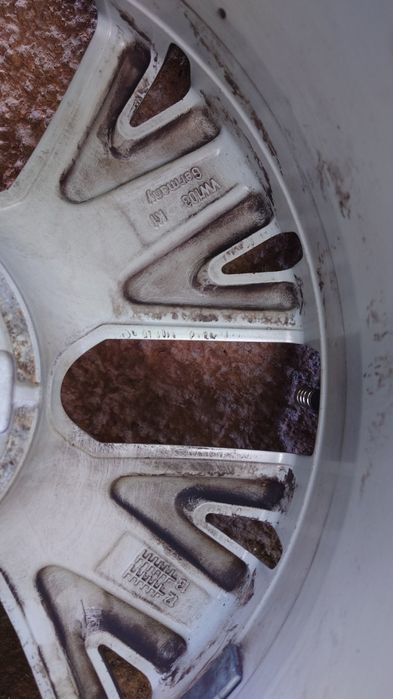 Kumho 225/45R17 VW джанти