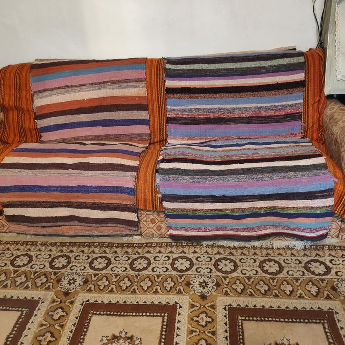 Vand ieftin Macate noi din Lana si Bumbac, lucrate manual