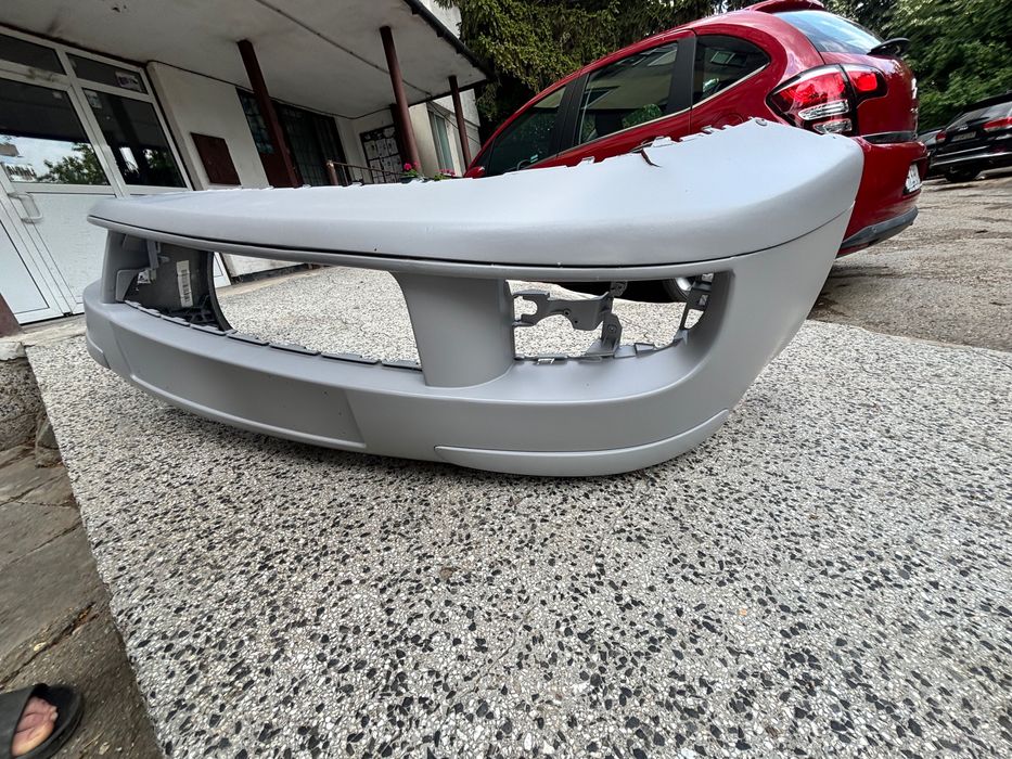 Предна броня за VW Golf 5 грундирана