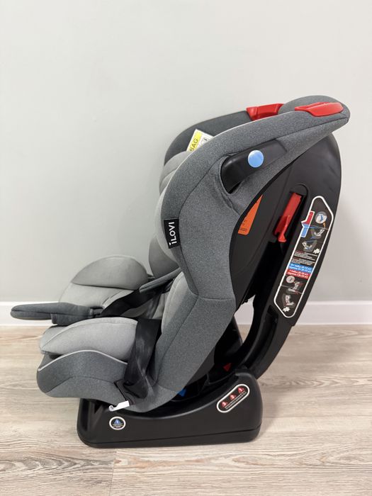 Автокресло ilovi