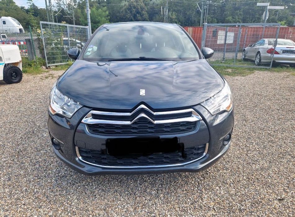 Citroen DS4 - 1.6 VTi benzină, 120 cp, cross-over 2014