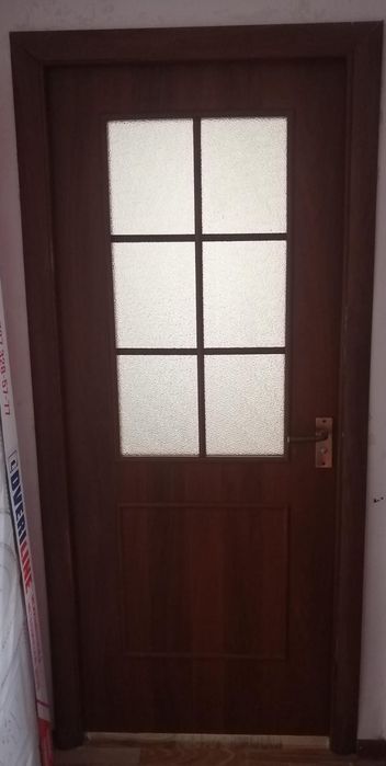 Межкомнатные древи 2шт.