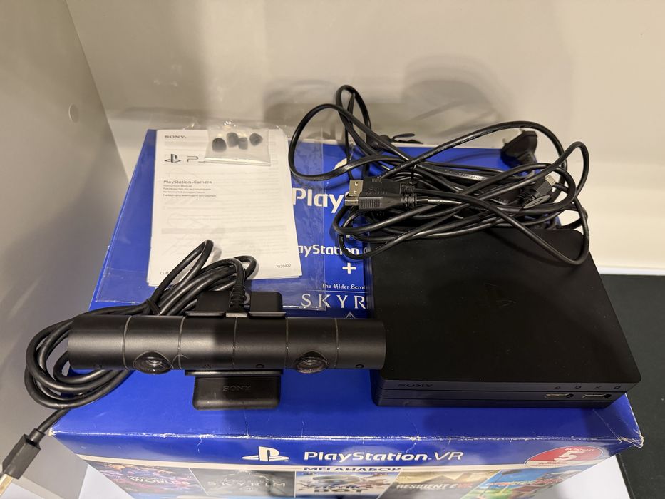 PlayStation VR полный комплект + камера