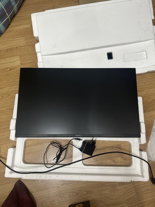 Продам монитор xiaomi A27i