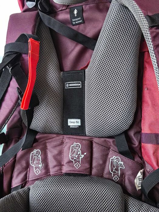 Туристическа раница 50L, MT 100 EASYFIT- дамска