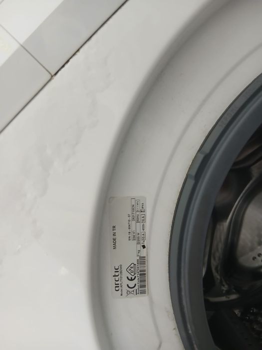 Mașină de spălat rufe ARCTIC 7 kg