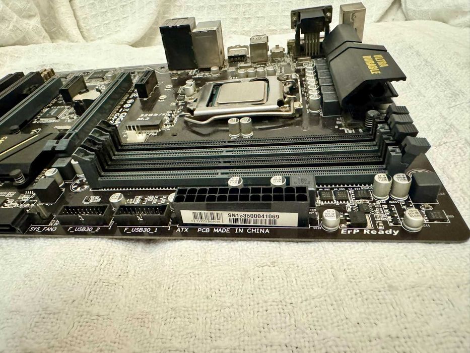 Процесор i7-6700 + дънна платка Gigabyte GA-Z170-HD3P (LGA1151, DDR4)