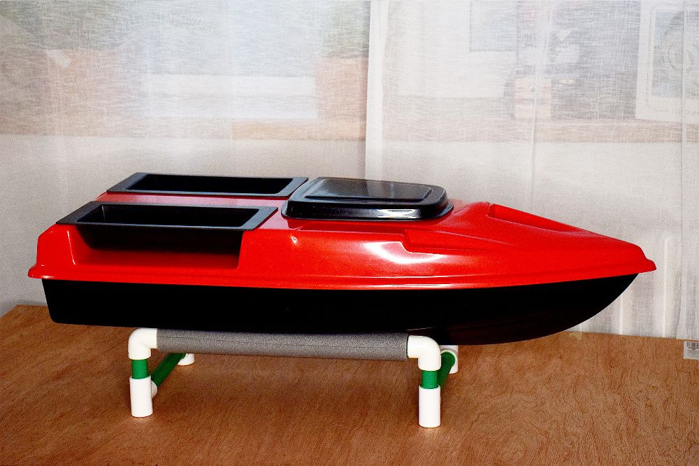 Coca EVO HIBRYD Bait Boat - Navomodel Plantat Nadit Pescuit