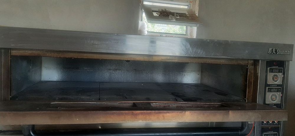 Pechka sotiladi narxini kelishamiz