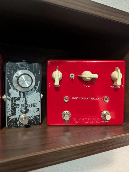 Pedale de efect pentru chitară electrică