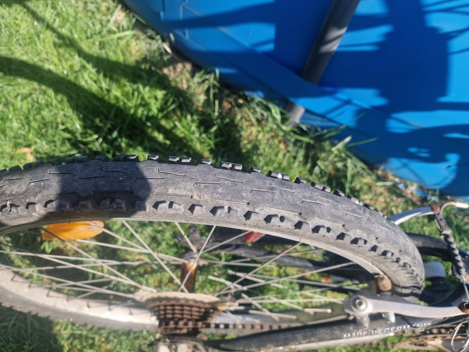 Vand o bicicleta mountainbike