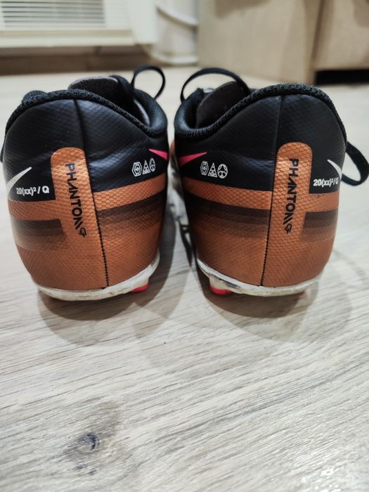 Бутонки Nike PFANTOM