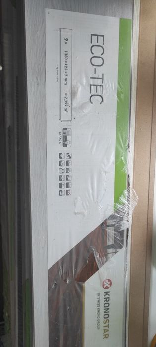 Ламинат новый в упаковке