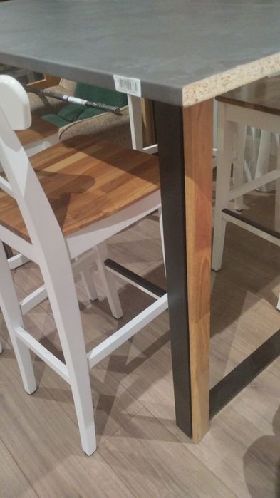 Vând insula de bucatarie