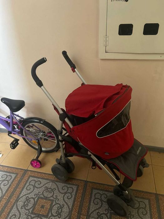 Продам коляску chico срочно, самовывоз