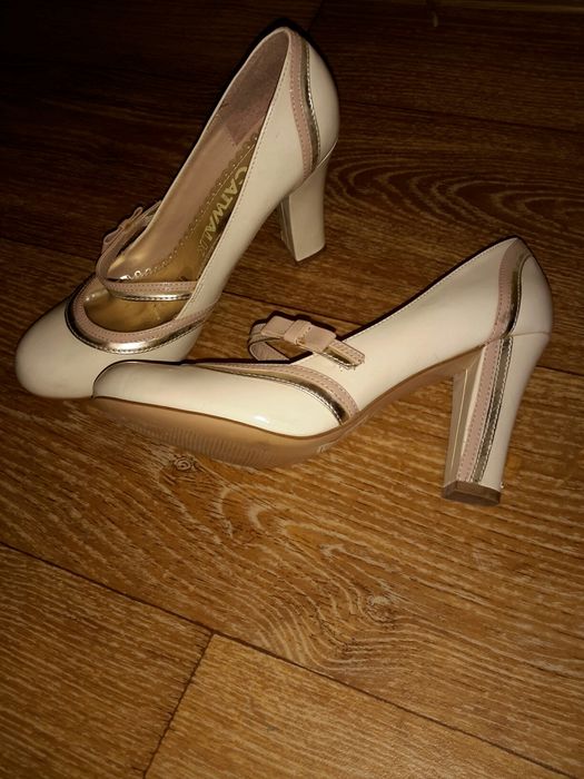 Обувь. Туфли. Бренд LV