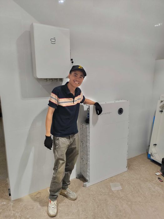 Солнечный панел инверторы аккумуляторы и конструкция от лидеров рынка