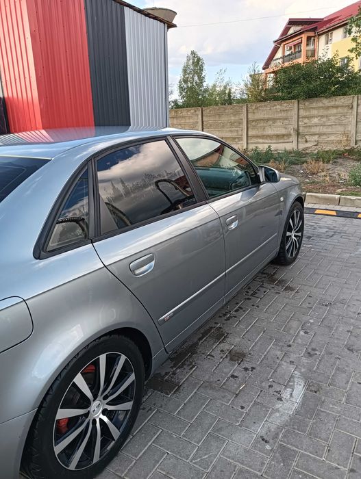 Vând Audi A4 B7 S Line