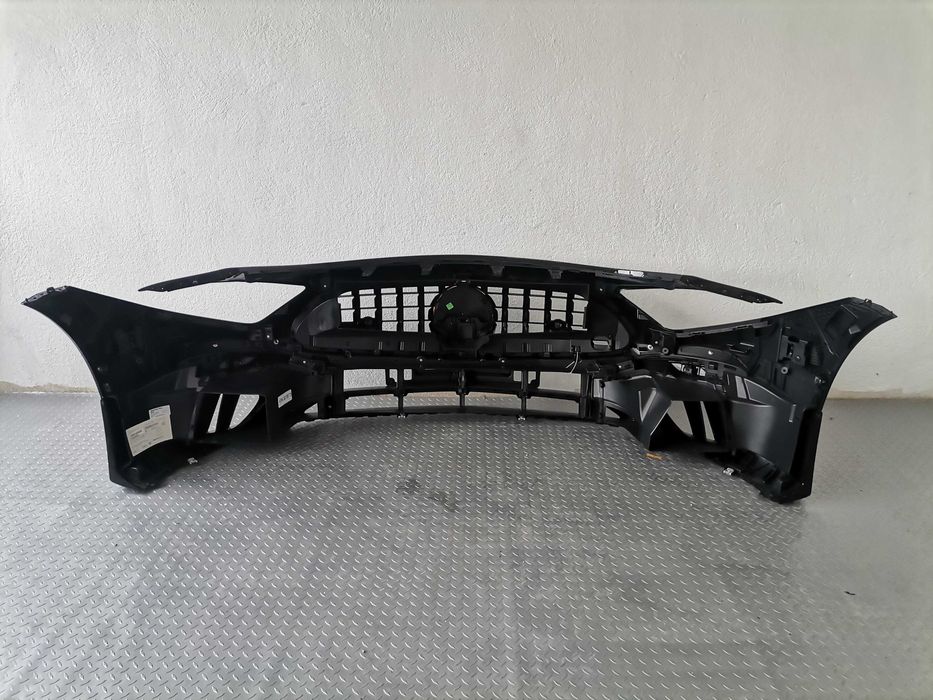 Нова ORIGINAL предна броня Mercedes SL 63 AMG R232 W232