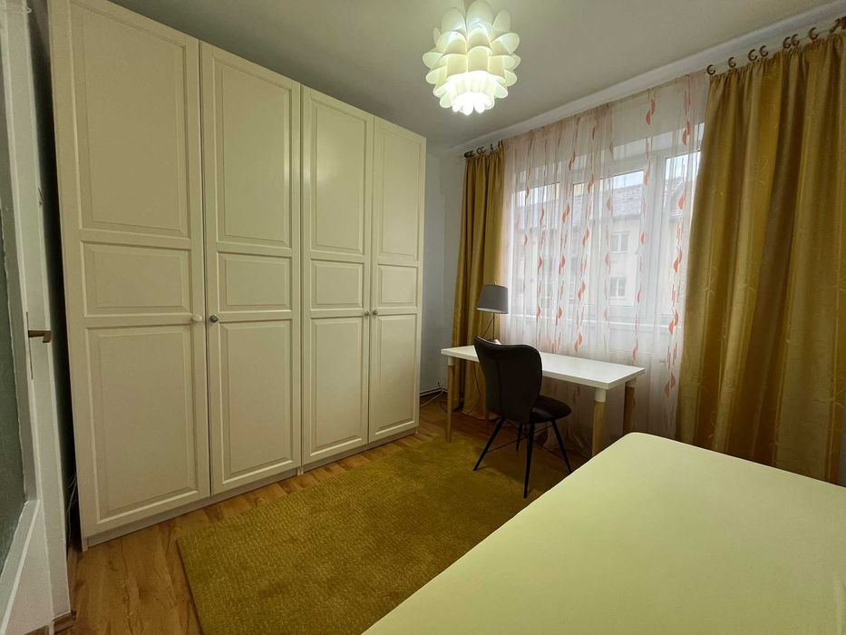 Închiriez apartament 3 camere, După Zid, Mediaș