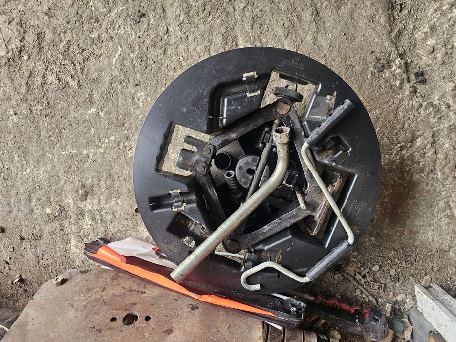 Roata slim trusa cric coarba Fiat punto 2008