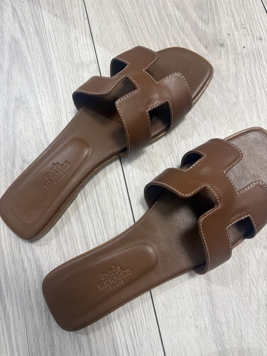 Papuci piele naturala  Hermes