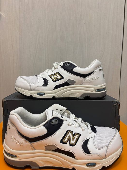 Кроссовки New Balance 1700