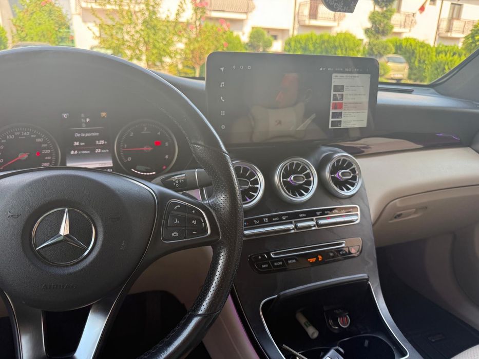 Mercedes-Benz GLC 250 d 4MATIC 2019 | 204 CP | 120.000 km | Burmester