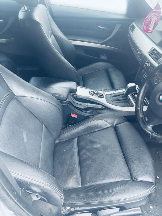 Dezmembrez e90 2010 msport