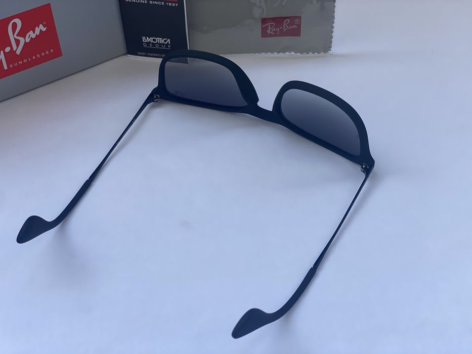 Ochelari de soare RAY BAN 4187 Chris Noi