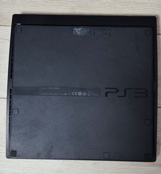 PlayStation 3 Slim PS3 2 controllere + GTA IV | Functional