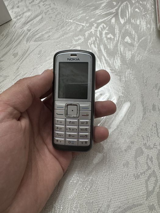 Nokia 6070. Сотилади.