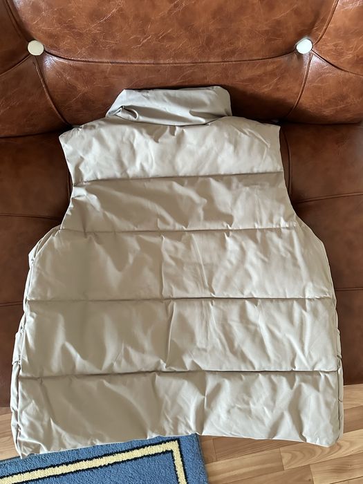 Безрукавка 5000 тг