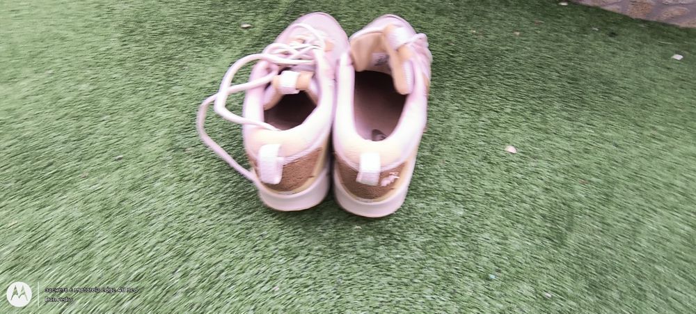 Nike маратонки :)