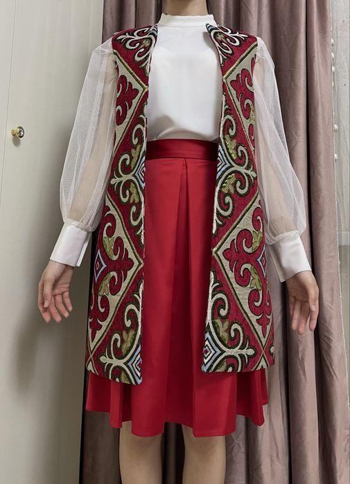 Продаю платье с низкой ценой