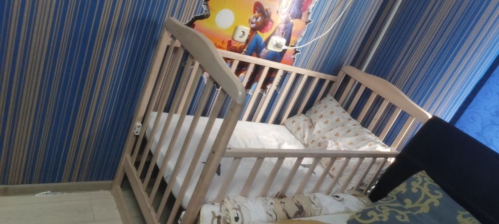Продам детскую кроватку