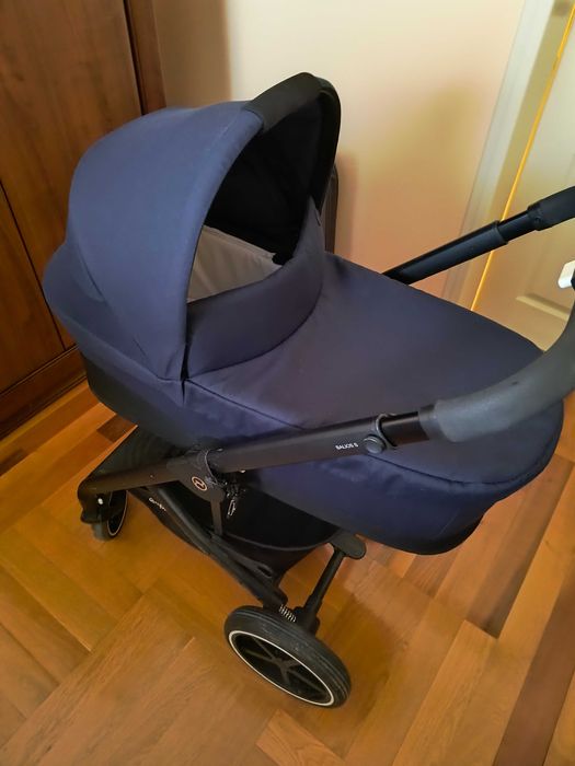 Комплект количка Cybex Balios S с кош за новородено и столче за кола с Isofix база