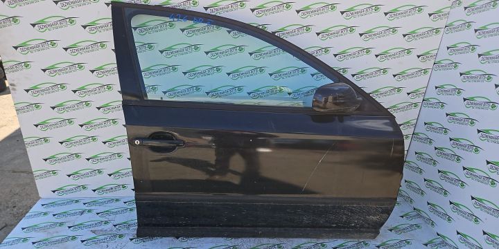 Usa / Portiera fata dreapta Volkswagen VW Passat B5