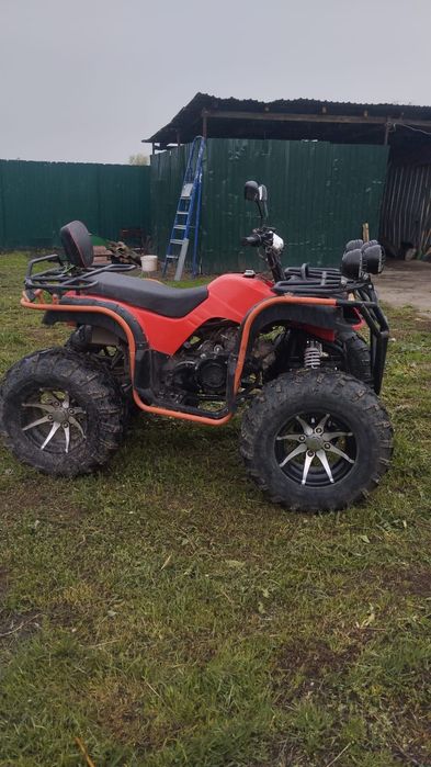 Квадроцикл 250 кубов