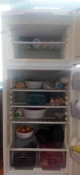 Холодильник индезит