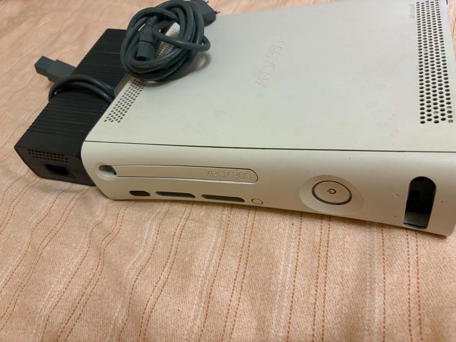 Vand xbox 360 urgent