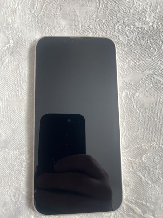 Айфон 13 сатылады